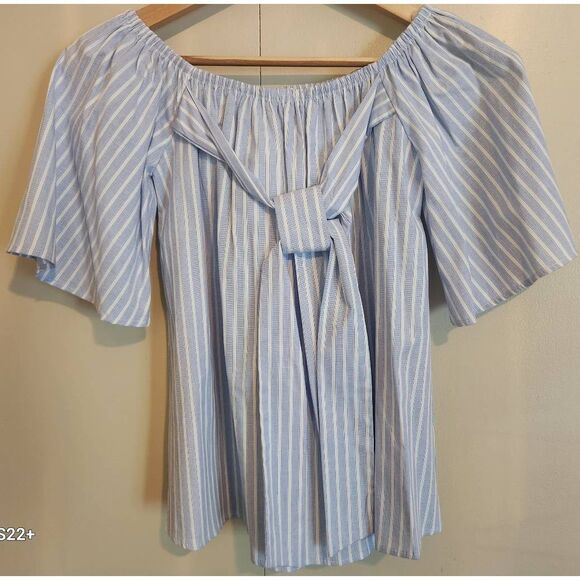 +13 Carole Christian blue n white stripe  blouse with front tie NWT - Picture 1 of 9